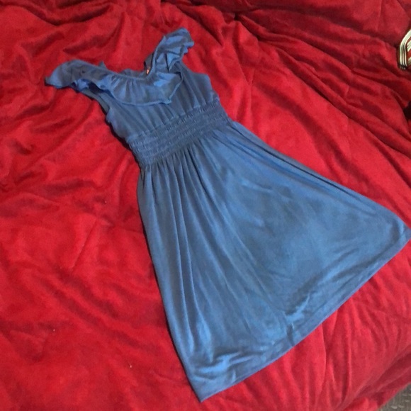 Blue girls sleeveless dress Pinky 10/12 has a snag - Picture 6 of 9